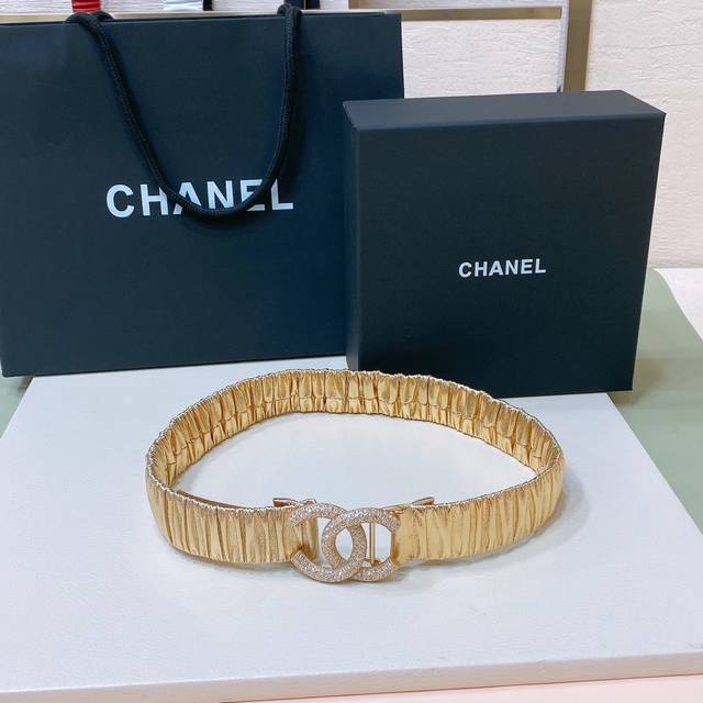 代购级香奈儿女士腰带 新品上市 Chanel 24C Cc水钻 黄铜logo扣 小牛皮 银色金属 与 金色金属 3.0Cm精品 弹力十足 百搭 优雅 码数含扣s